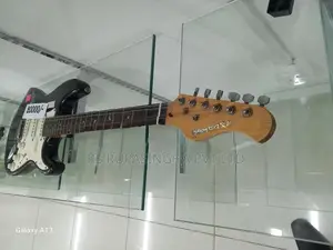 Suzuki Electric Guitar