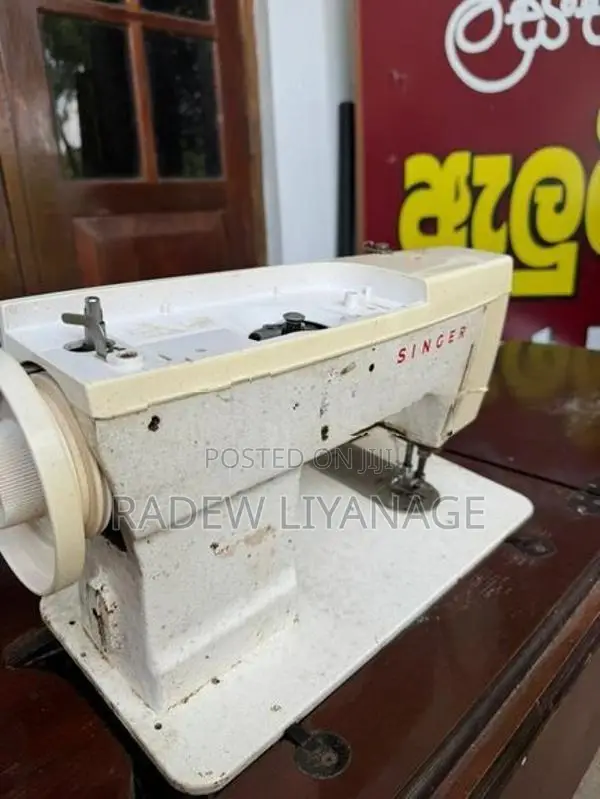 Singer Sewing Machine