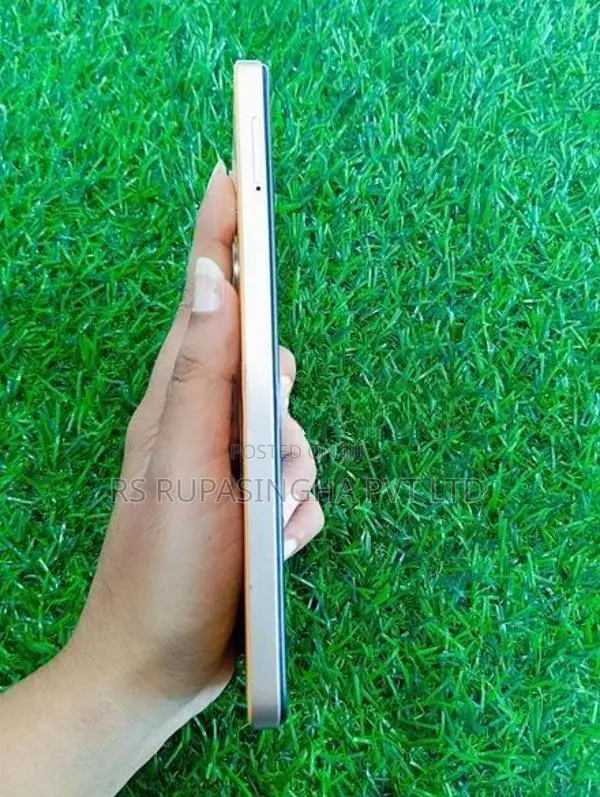 Infinix HOT 30I 4+4GB/128GB (Used)