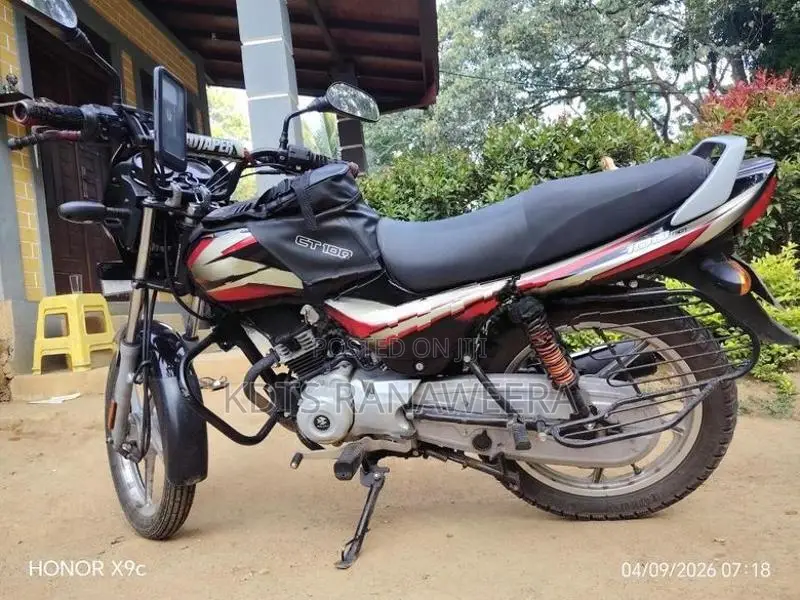 Bajaj CT100 ES 2025