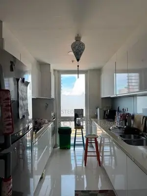 Colombo 04– 03 Bedroom Furnished Apartment for Sale