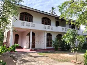 Valuable Two Story House for Sale Pannipitiya