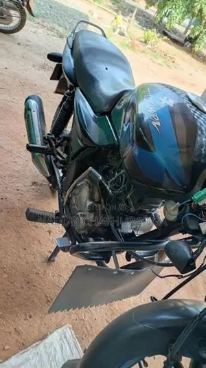 Bajaj Discover 2011