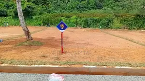 ගාලු පාරට ළඟ උතුරු කළුතර ඉඩමක්