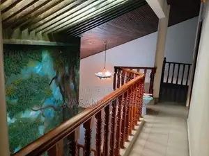 Valuable Two Story House for Sale Pannipitiya