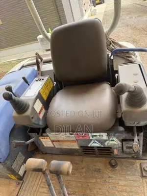 Mitsubishi MM30T Excavator