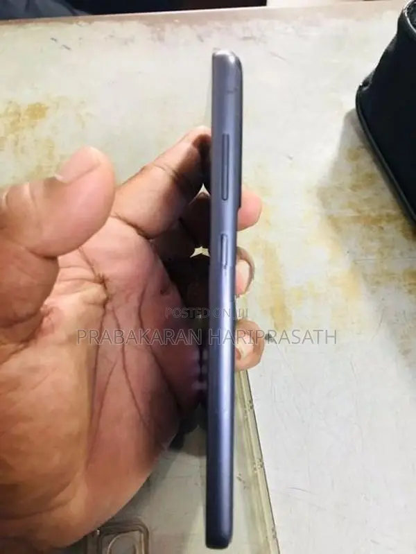 Samsung Galaxy S21 FE (Used)