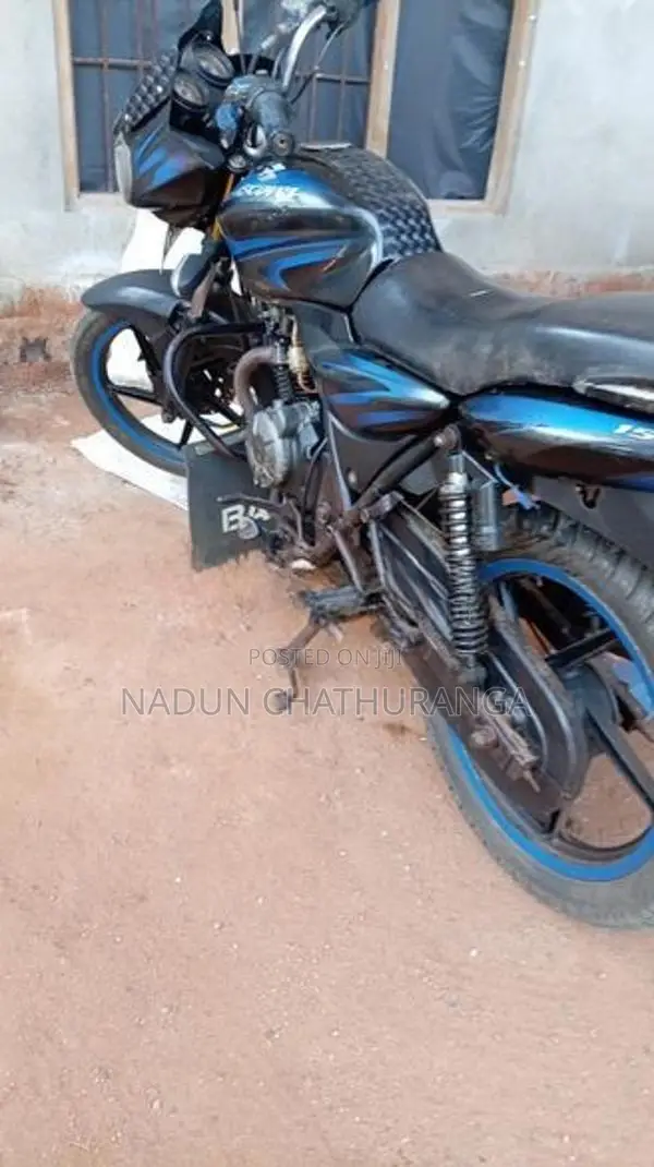 Bajaj Discover 2011
