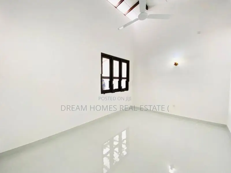 Modern Single-Story House for Sale – Athurugiriya