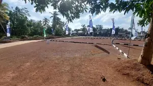 පානදුර මොරටුව මැදිව 10.p වටිනා බිම් කොටස් විකිණීමට D29