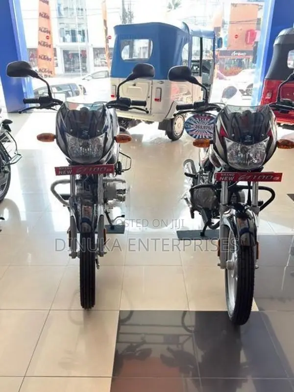 Bajaj CT100 2026