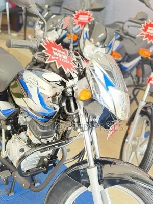 Bajaj CT100 2026