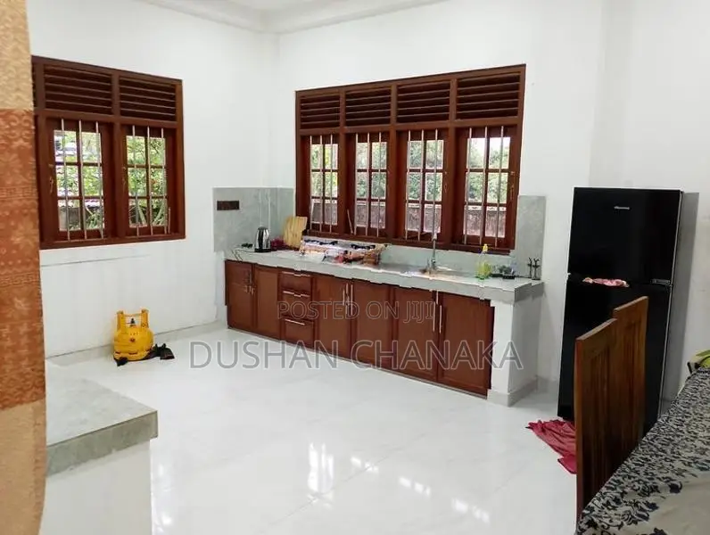 Modern 2 Storey House in Galle