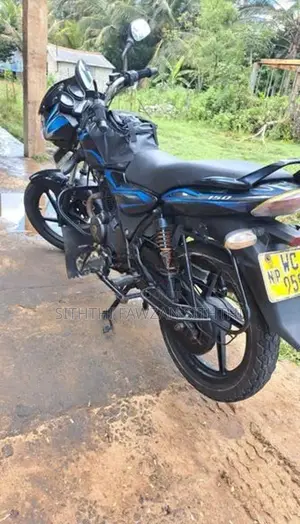 Bajaj Discover 2010