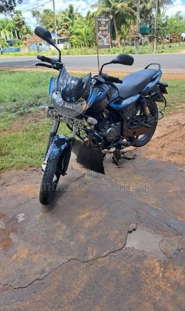 Bajaj Discover 2010