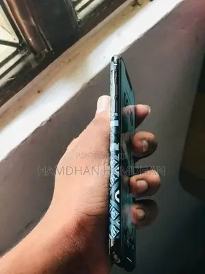 Apple iPhone XS Max (Used)