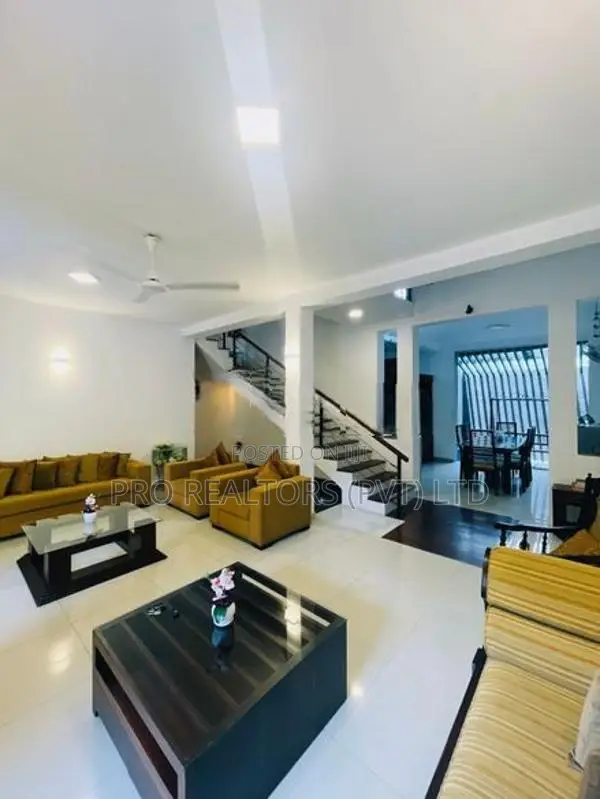 04 Bedroom House for Sale in Battramulla