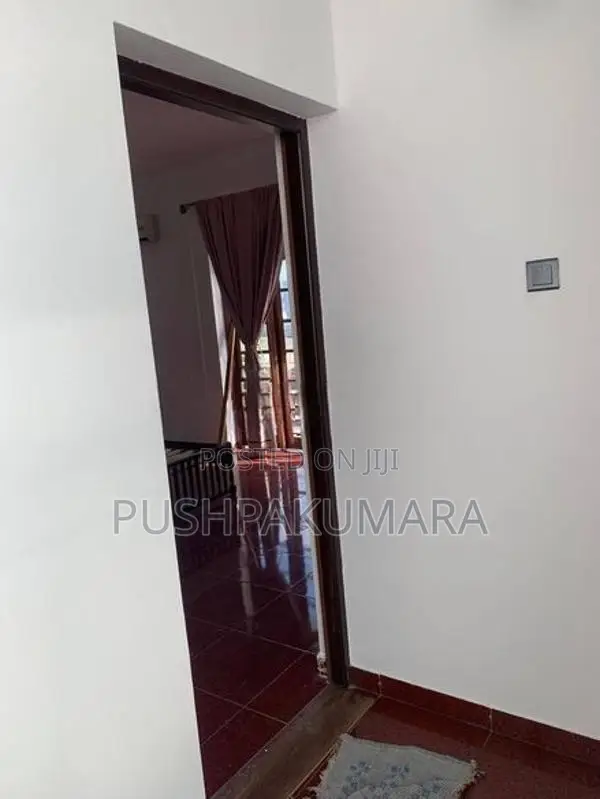 Showroom Space for Rent in Dehiwala ( File No 1935 B/1)