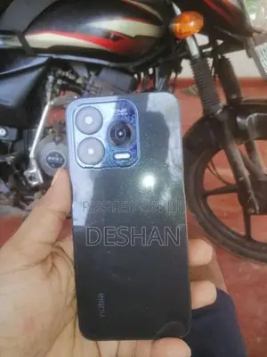 ZTE Nubia V70 Design (Used)