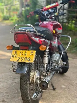 Bajaj CT100 2006