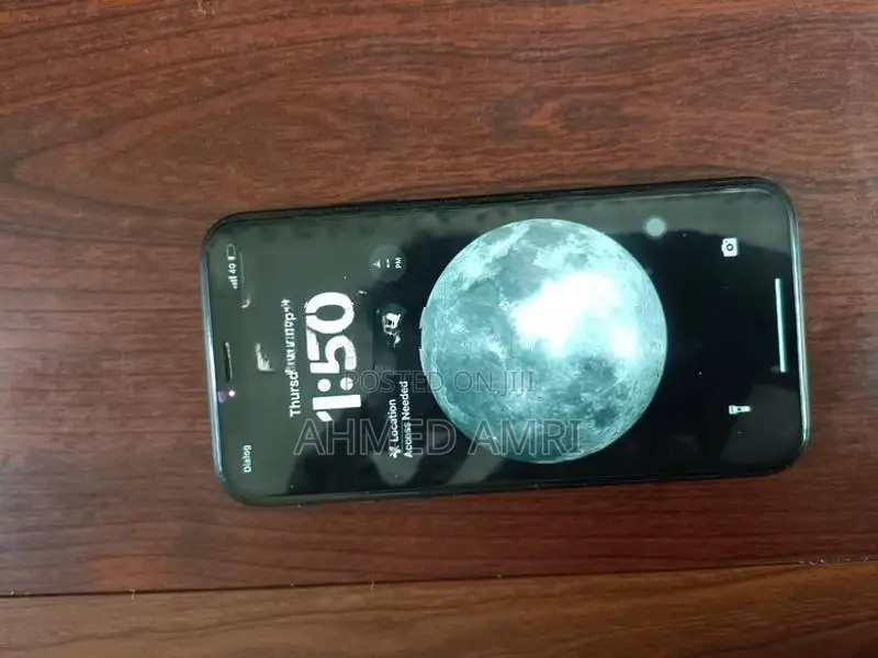 Apple iPhone XR (Used)