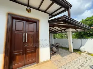 Brand New Luxury House for Sale in Piliyandala