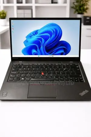 Lenovo ThinkPad X1 Carbon i7 8GB RAM 256 SSD