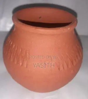 Hangable Small Clay Pot