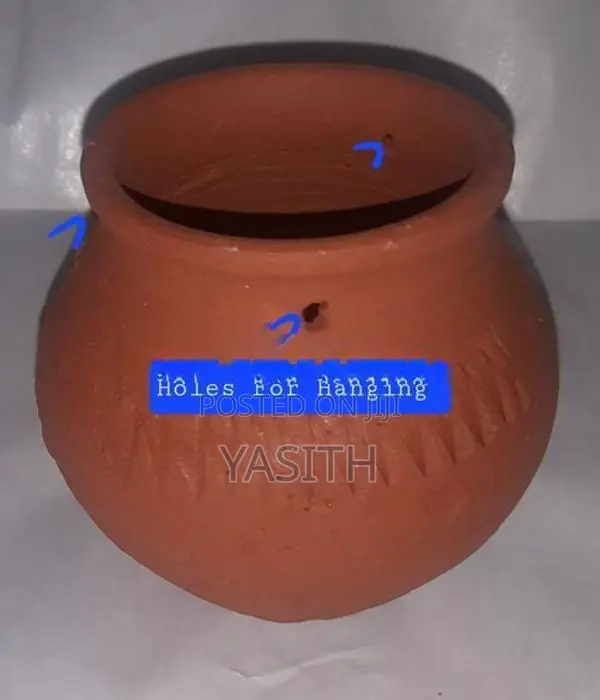 Hangable Small Clay Pot
