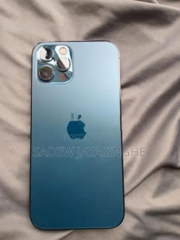 Apple iPhone 12 Pro (Used)