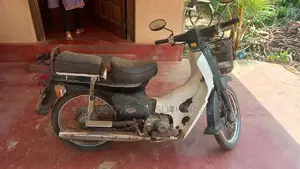 Honda Super Club 2001