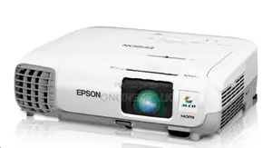 Epson 945 Full HD Projector
