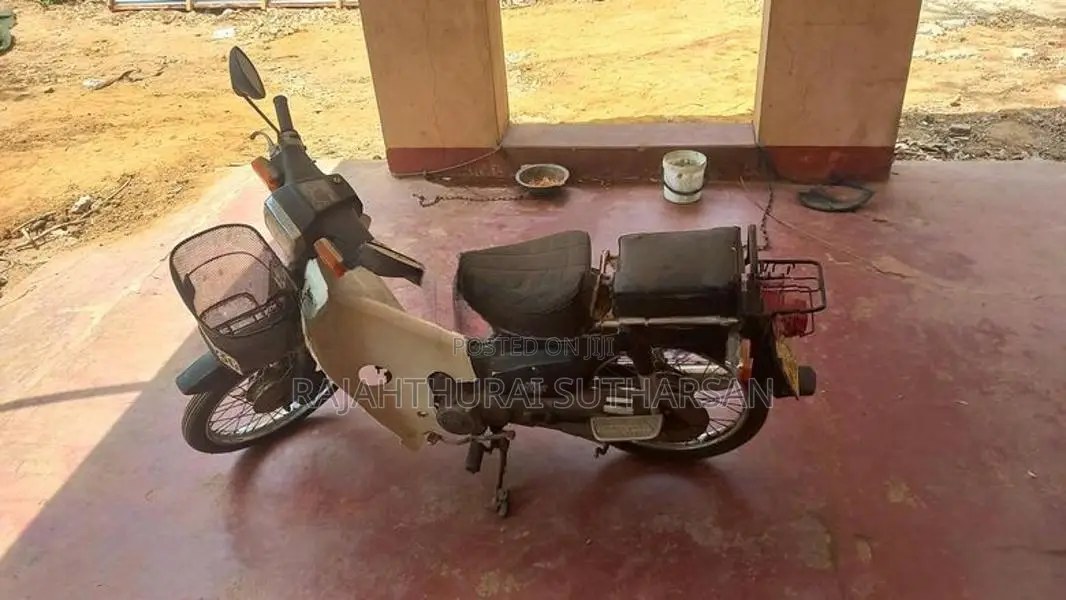Honda Super Club 2001