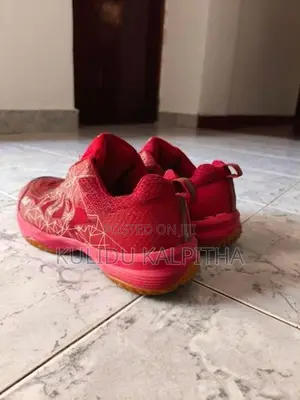 Batminton Shoe