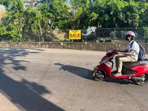 Prime 18.1 Perch Land Facing Pagoda Road - Nugegoda