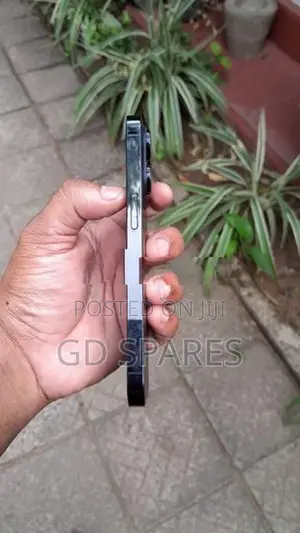 Apple iPhone 14 Pro (Used)