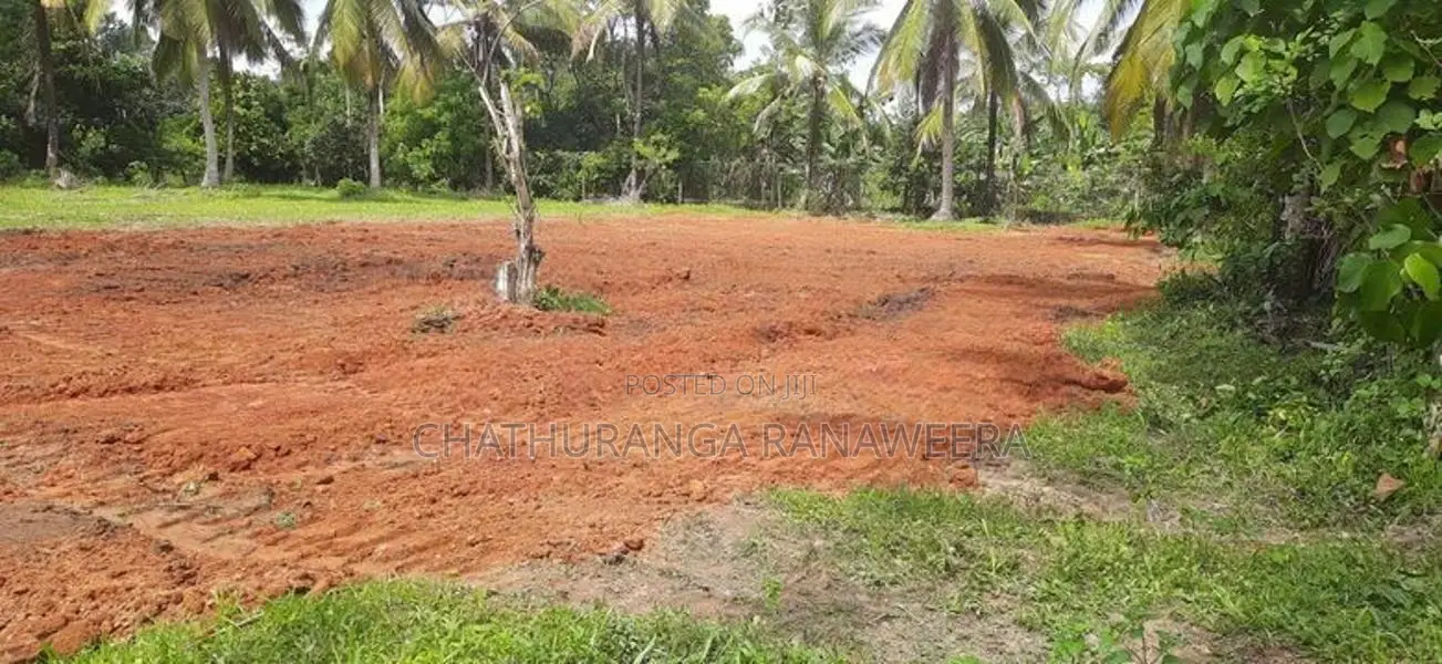 Land for Sale Near Kahathuduwa Interchange