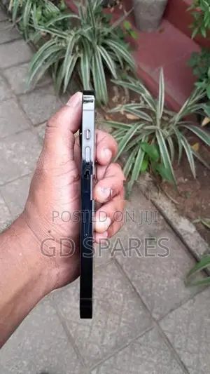 Apple iPhone 14 Pro (Used)