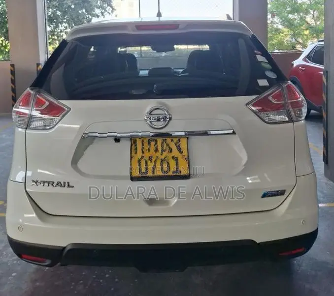 Nissan X-Trail 2015