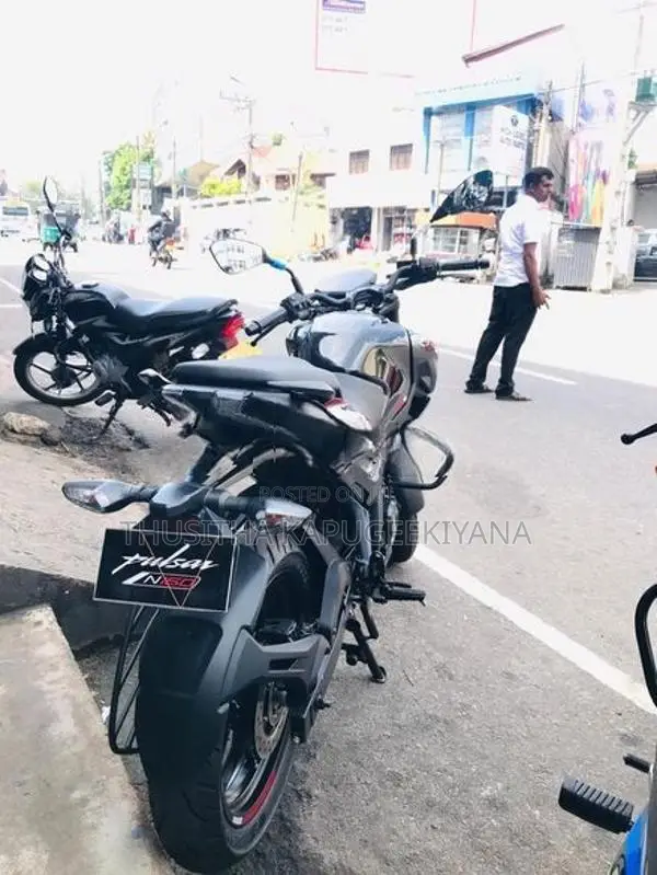 Bajaj Pulsar N160 2026