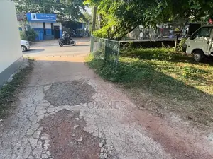 Prime 18.1 Perch Land Facing Pagoda Road - Nugegoda