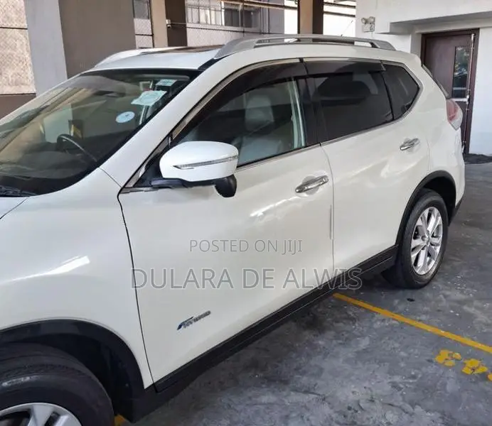 Nissan X-Trail 2015