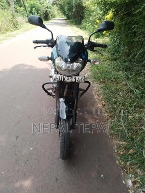 Bajaj Discover 2007