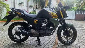 Yamaha FZs V2 2016