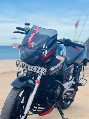 Bajaj Pulsar 180 2011