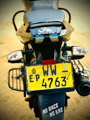 Bajaj Pulsar 180 2011