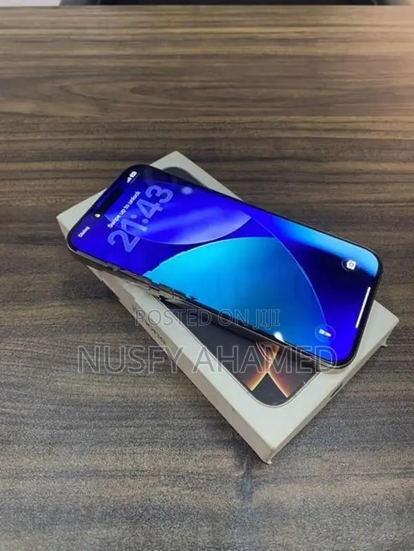 Apple iPhone 16 Pro Max (Used)