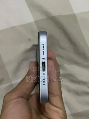 Apple iPhone 15 (Used)