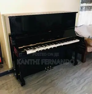 Yamaha U3F Piano