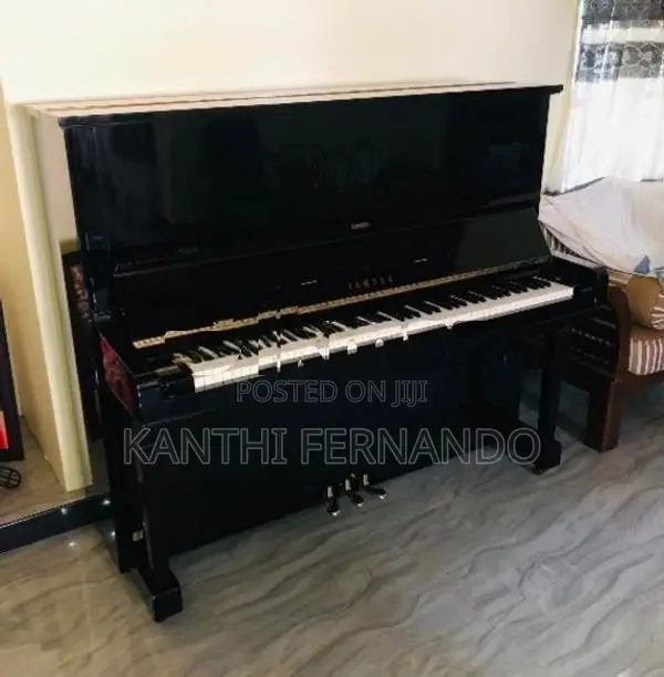 Yamaha U3F Piano
